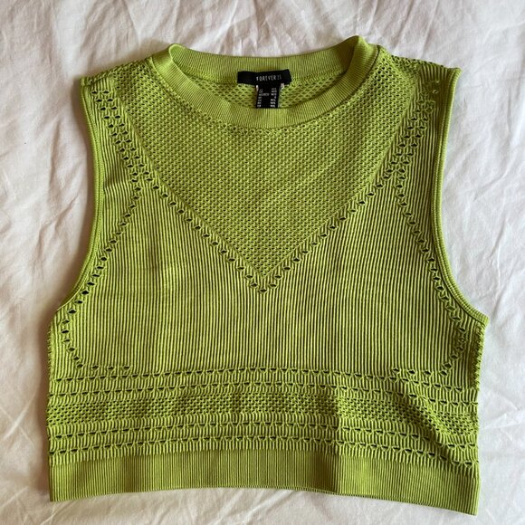 Summer Tank & Tee Bundle (6 pieces) - Picture 2 of 9